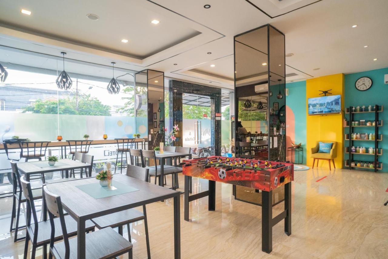 Sans Hotel Kupang Indah Surabaya By Reddoorz Exterior foto